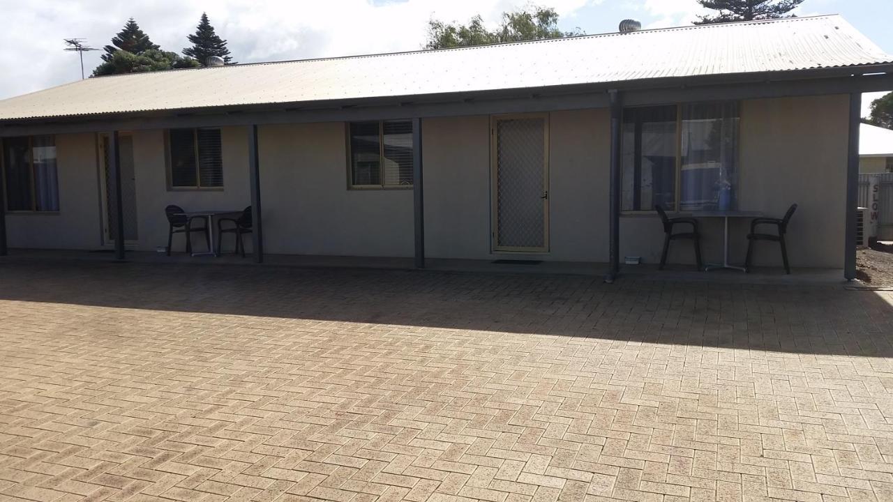 Esperance Bay Holiday Park Экстерьер фото