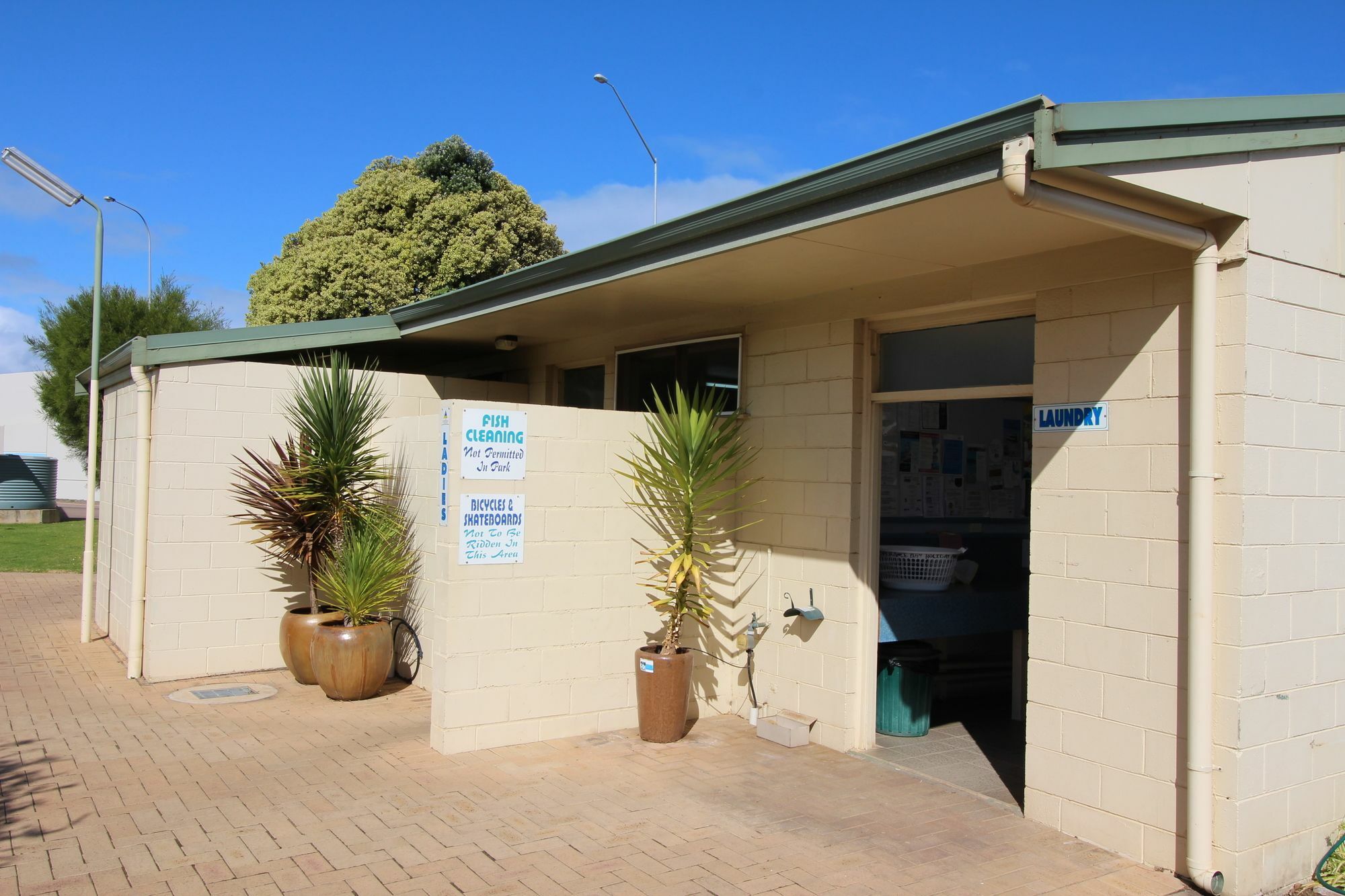 Esperance Bay Holiday Park Экстерьер фото